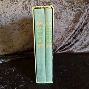 Jane Eyre & Wuthering Heights Box Set by Charlotte & Emily Brontë | 1943